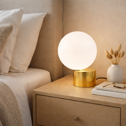 Tip of The Tongue Table Lamp