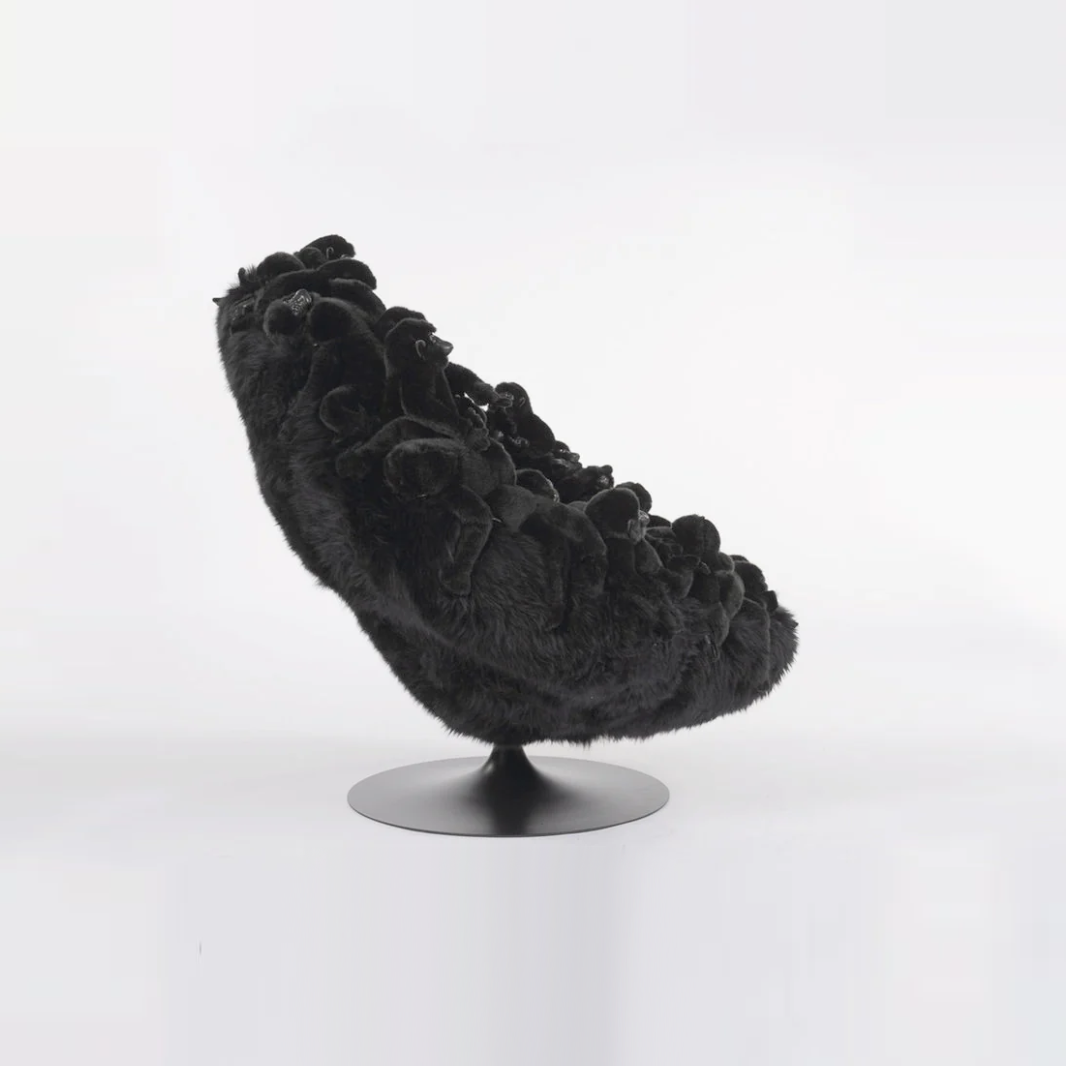 Gare au Gorillas Lounge Chair