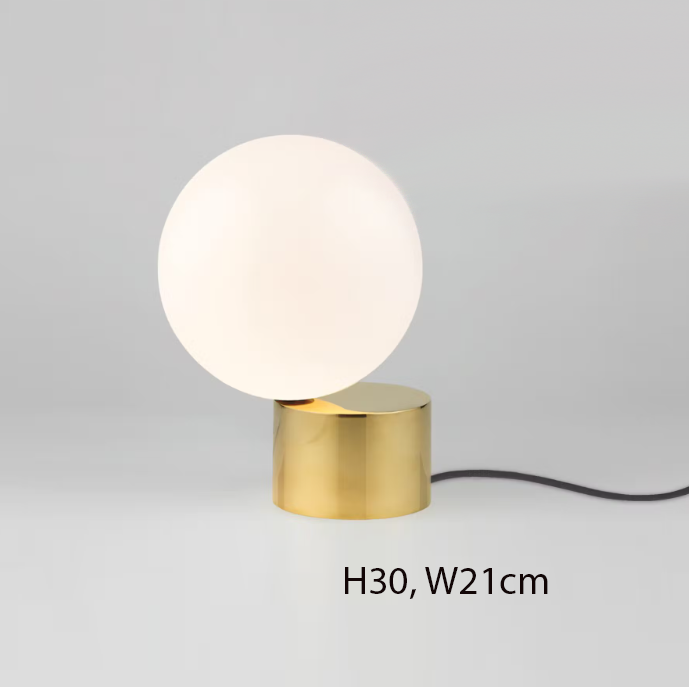 Tip of The Tongue Table Lamp